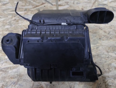 Корпус фильтра воздуха megane iv 165007121r фото №1