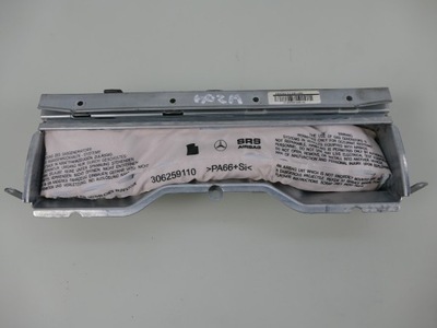 Подушка повітряна колінна mercedes-benz оригінальний номер a2048602002 фото №1