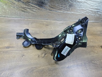 Toyota кронштейн усилитель 61601-33460 фото №1