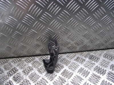 Кронштейн тросів передач renault fluence lift 13r 1.5dci 8200449303 фото №1