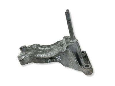 Кронштейн генератора jeep grand cherokee 3,0d vmmt013308f фото №1