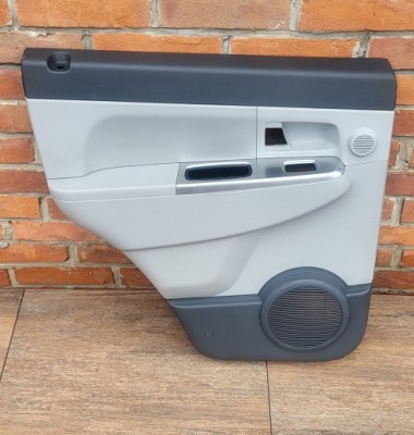 Jeep cherokee kk 07-12 обшивка лівий задня фото №1