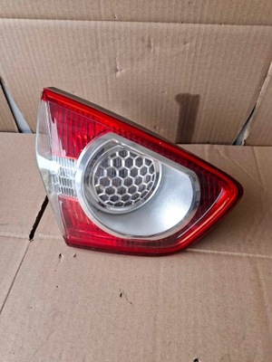 FARO IZQUIERDO PARTE TRASERA EN TAPA DE MALETERO FORD KUGA MK1  