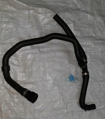 Bmw e70 e71 пабтрубок  шланг труба воды фото №1