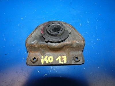 Hyundai i40 кронштейн радиатор фото №1