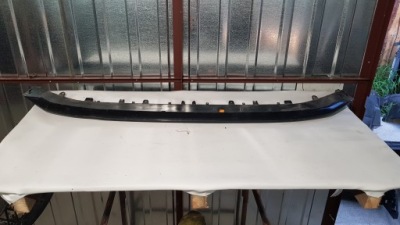 Накладка бампера audi a4 b9 8w0 lift s-line 8w0807717 фото №1