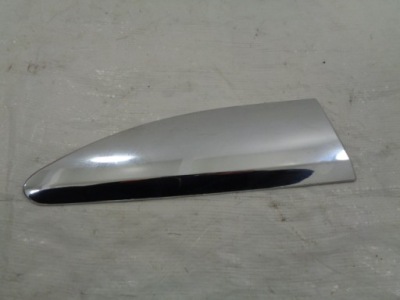 Citroen ds3 молдинг накладка крила права задня фото №1