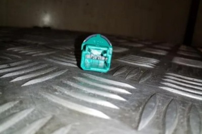 Датчик педали тормоза renault master iii фургон fv 253250007r 2.3l фото №1