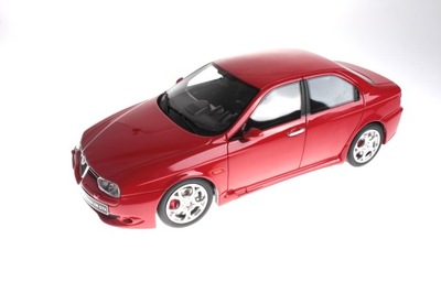 Model samochodu Alfa Romeo 156 GTA Sedan z 2002 roku