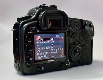 Canon EOS 30D