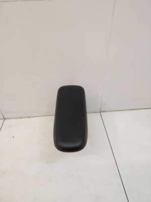 Підлокітник eu toyota yaris iv 4 фото №1