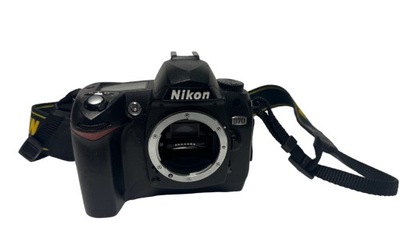 Lustrzanka Nikon D70 korpus