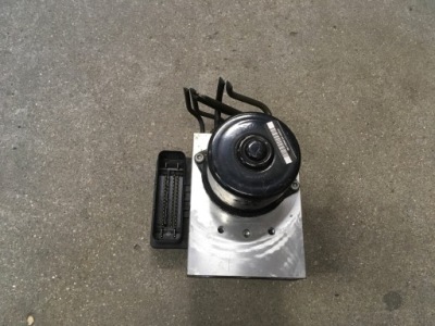 Mercedes w203 насос abs a0054317512 фото №1