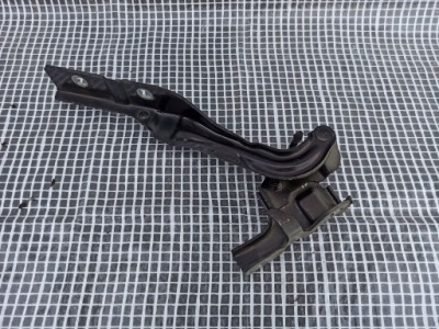 Alfa romeo giulietta петля капот правый 805 nero фото №1