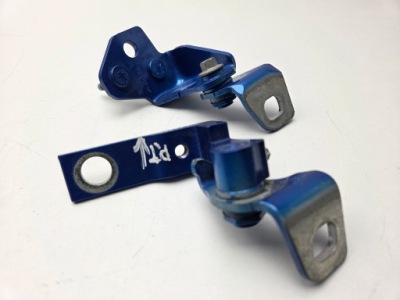 Петля петли дверь правый задний  цвет ij ford focus mk4 h1bb-a26810 фото №1