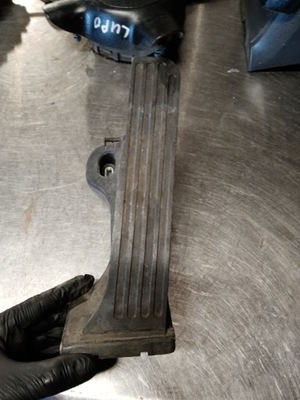 Потенціометр газу педаль seat leon ii 1k1721503p фото №1