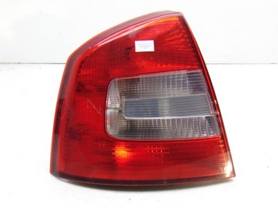 FARO PARTE TRASERA SKODA OCTAVIA II 06.04-06.13  