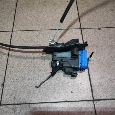 Замок двері лівий задня audi a8 d2 фото №1