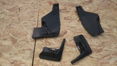 Toyota sienna xle 4x4 бризковик підкрилок колеса поріг фото №1