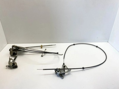 Другое запчасти кузов mercedes-benz sl r107 a1077700914 26760098 3.8l фото №1