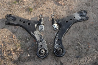 Toyota camry 2019- рычаг левый фото №1