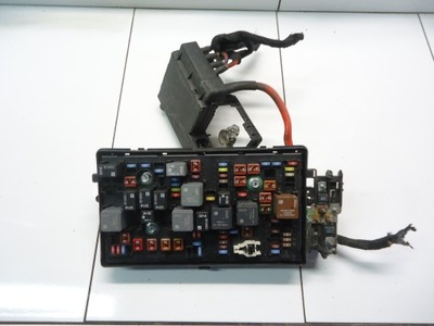 Opel insignia 2.0cdti коробка предохранителей 13255300 фото №1