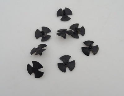 2015 challenger шумоізоляція капот штифт кліпса фото №1