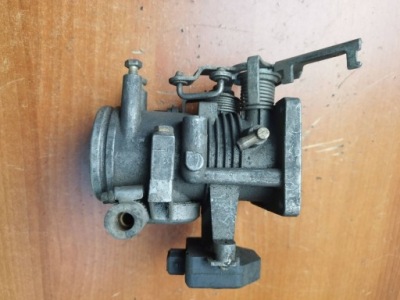 Дроссельная заслонка bmw e30 1717894.9 фото №1