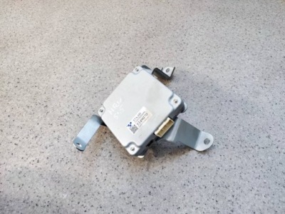 Модуль блок керування підсилювача honda hrv hr-v ii 1.5 фото №1