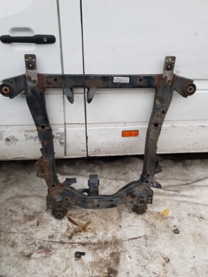 Подрамник перед opel astra j 2.0 cdti фото №1