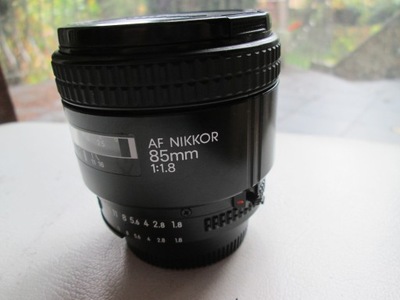 Obiektyw Nikon F Nikon NIKKOR AF 85 / 1,8