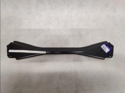 Кронштейн балка volvo xc60 i lift 13- 31395891 фото №1