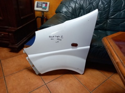 Крыло левый перед renault trafic ii 01r. 0d31 фото №1