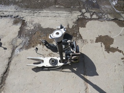 Поворотний кулак права задня задня mercedes w176 фото №1