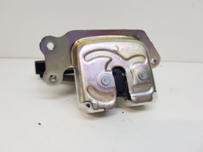 Suzuki swift mk8 замок кришки багажника задня 2017- фото №1