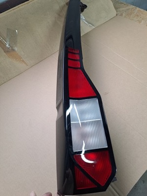 Vw caddy 2k7 лампа задняя левая фото №1