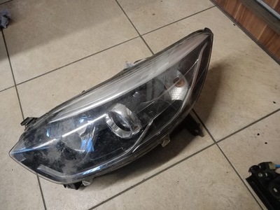 ФАРА ПЕРЕД ЛЕВАЯ RENAULT CAPTUR 13-17 260600698R 030128121100