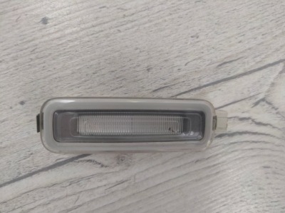 Audi q7 4m ii tt 8s e-tron лампа кабины освещение свет led 4m0947105 фото №1