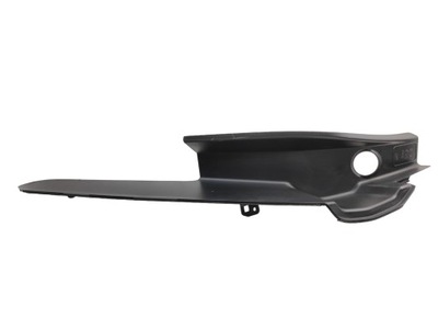 Volvo v60 ii молдинг захист лампи лівий задня фото №1