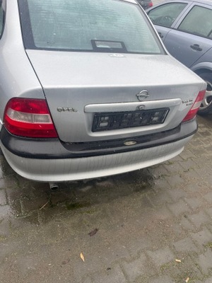 Opel vectra b бампер задній z147 фото №1