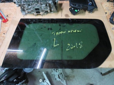 Скло кузовна ліва renault trafic iii 3 фото №1