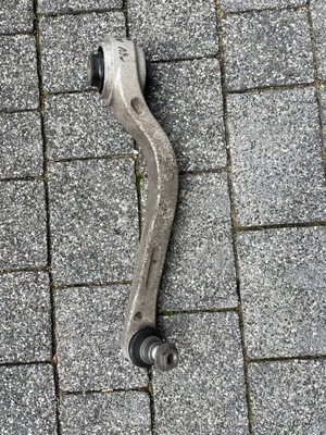 Важіль перед alfa romeo giulia qv лівий правий фото №1