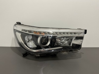 Toyota hilux viii лампа правая led europa фото №1