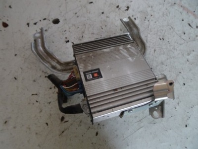 Підсилювач jbl 86280-ow460 toyota prius ii фото №1