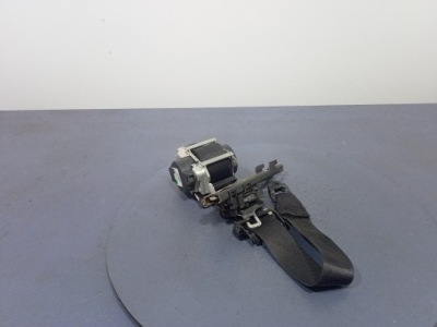 Mercedes glc x253 pas безопасности правый перед 622736100 фото №1