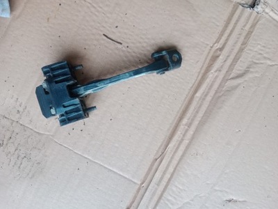 Ограничитель дверь левый перед peugeot 508 sedan фото №1