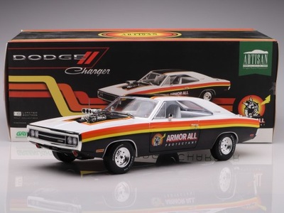 Dodge Charger Coupe - 1970, white/black/red Greenlight 1:18