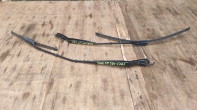 Рычаги дворник kpl peugeot 3008 ii 2019 фото №1