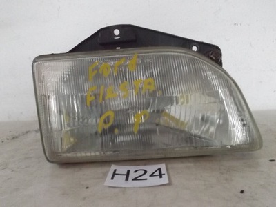 Ford focus mk2 лампа правий перед фото №1