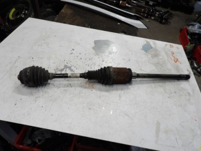 Приводной вал правая передняя az759304604 bmw 6 f06 фото №1